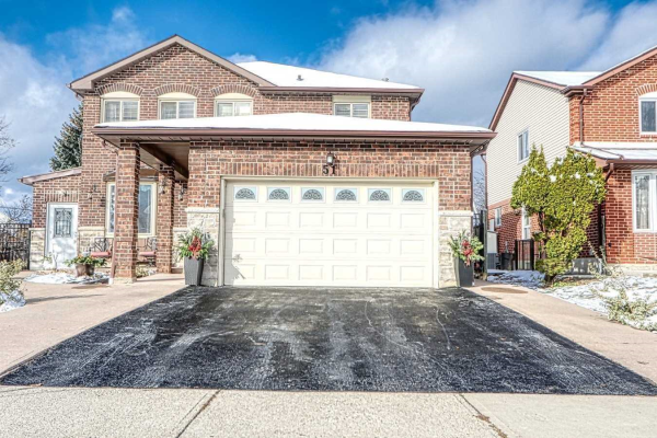51 Torrance Woods Wood, Brampton