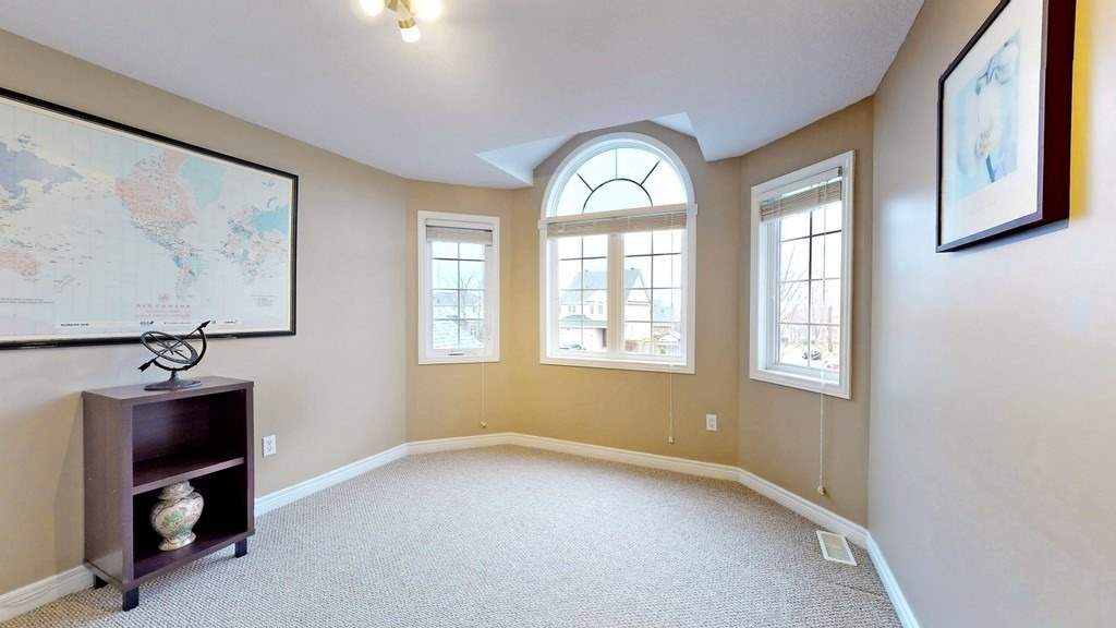 Listing W5937165 - Large Photo # 27