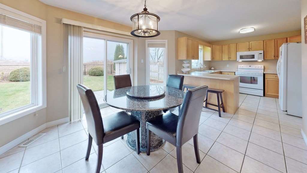 Listing W5937165 - Large Photo # 12