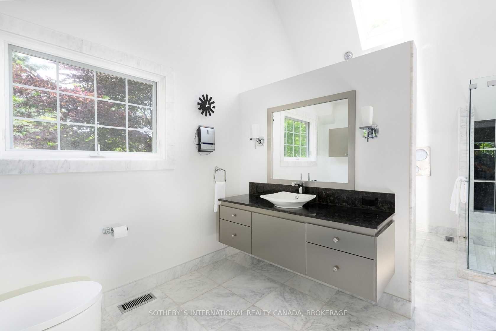 Listing W5937365 - Large Photo # 18