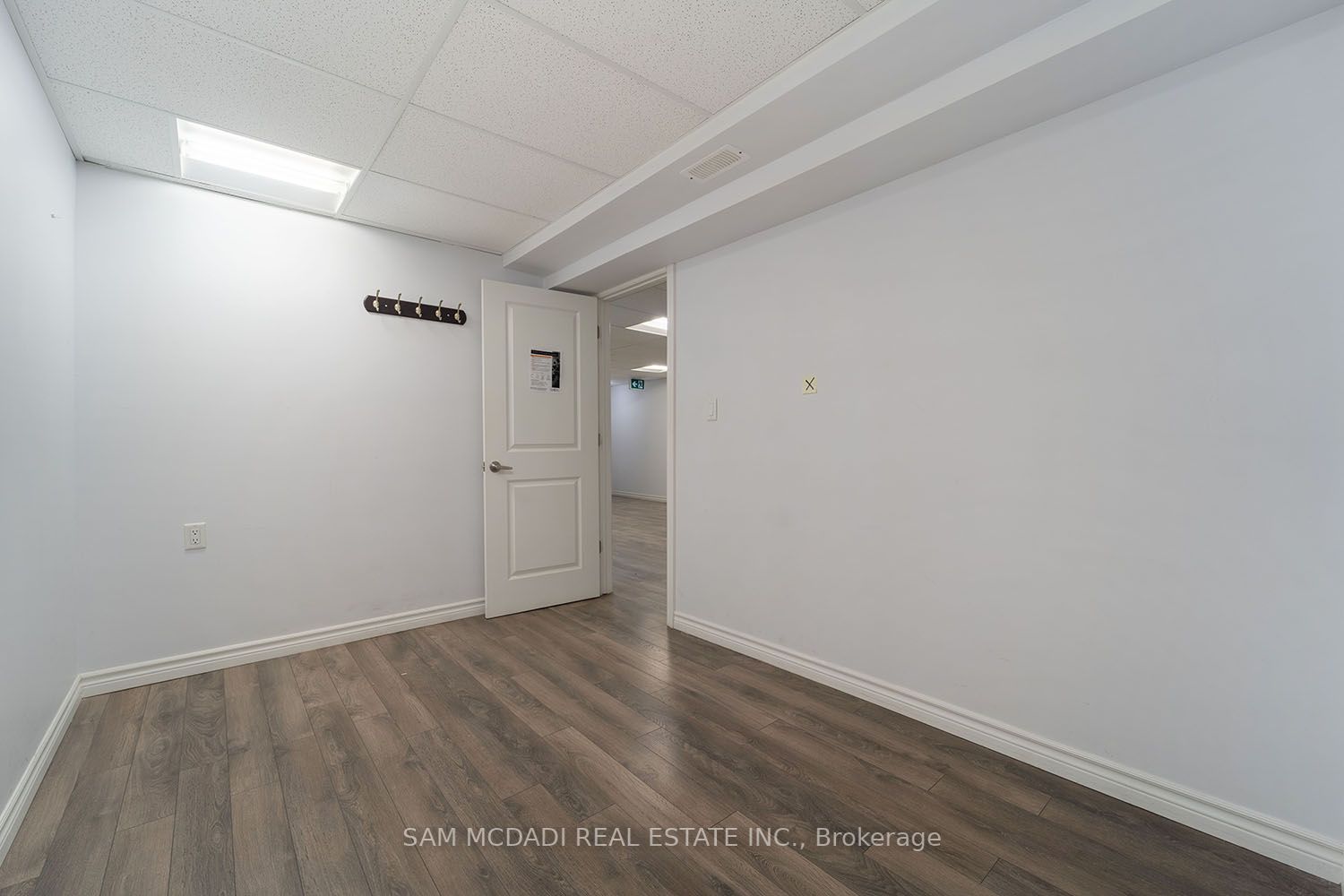 Listing W5937472 - Large Photo # 9