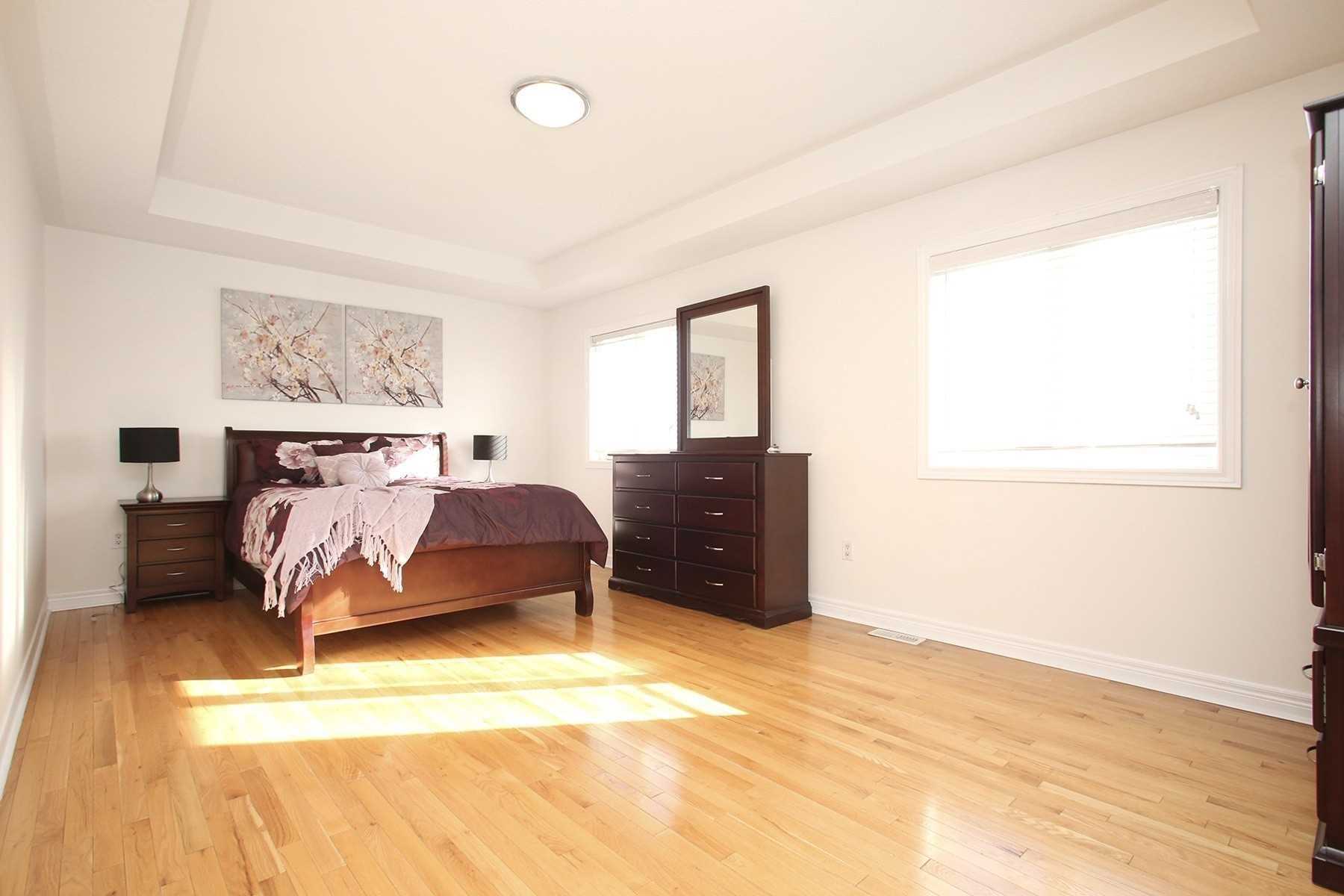 18 Covebank Cres