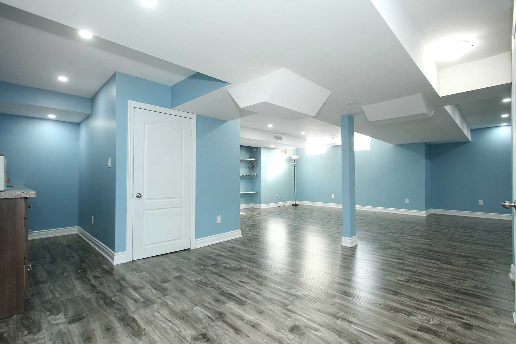 18 Covebank Cres