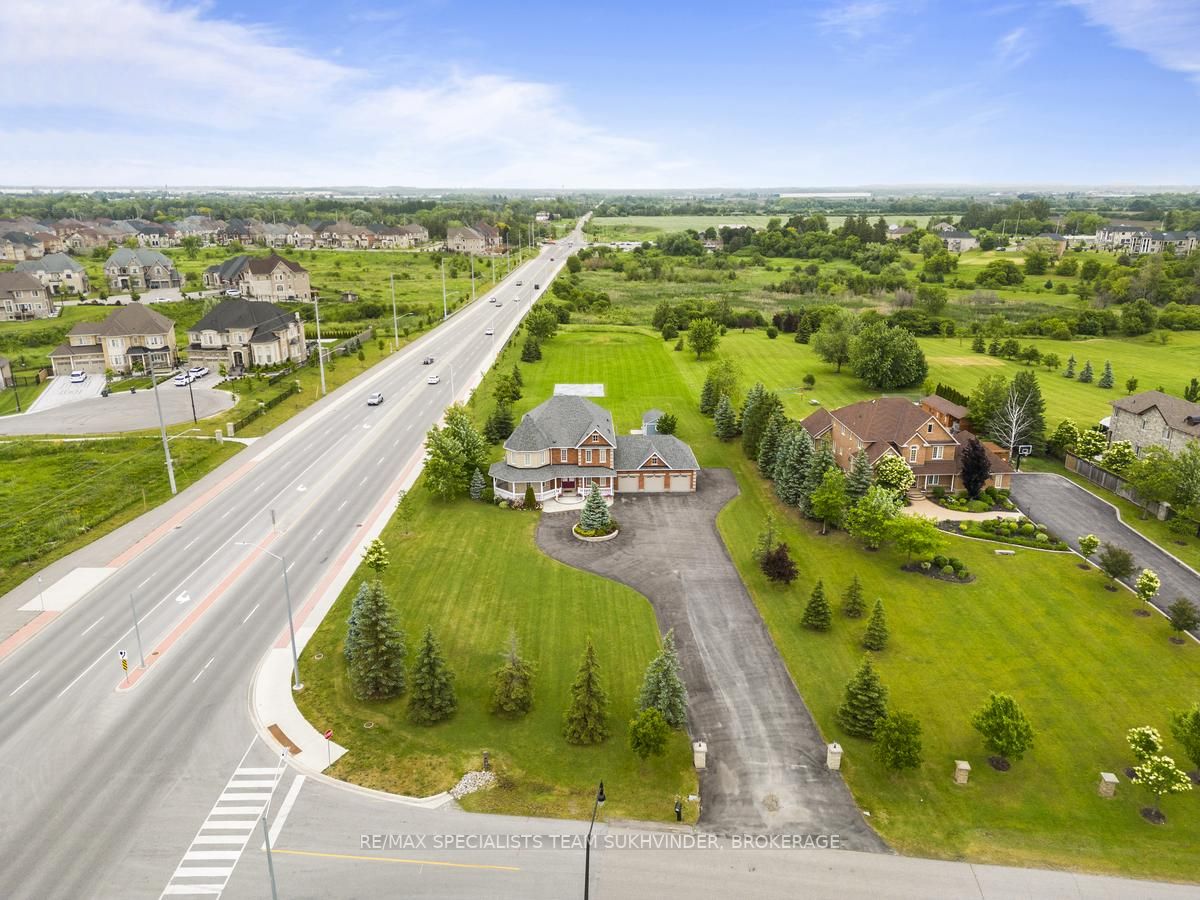 Listing W5937691 - Large Photo # 2