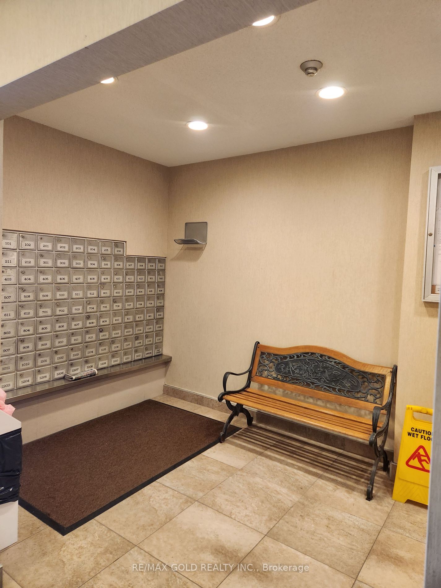 1615 Bloor St E, #210