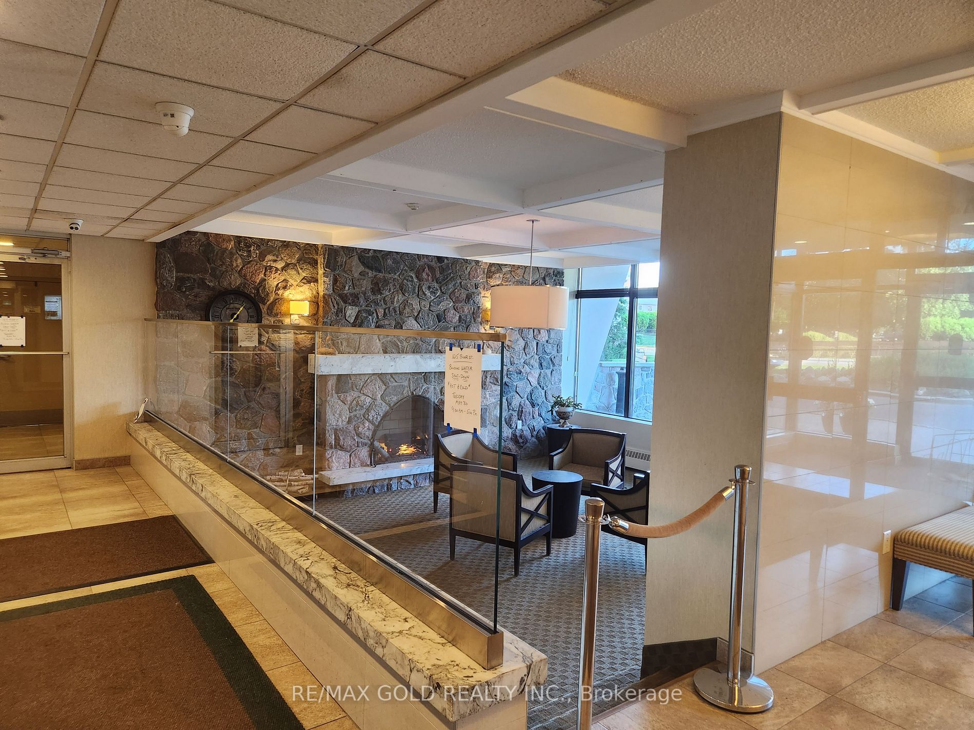 1615 Bloor St E, #210