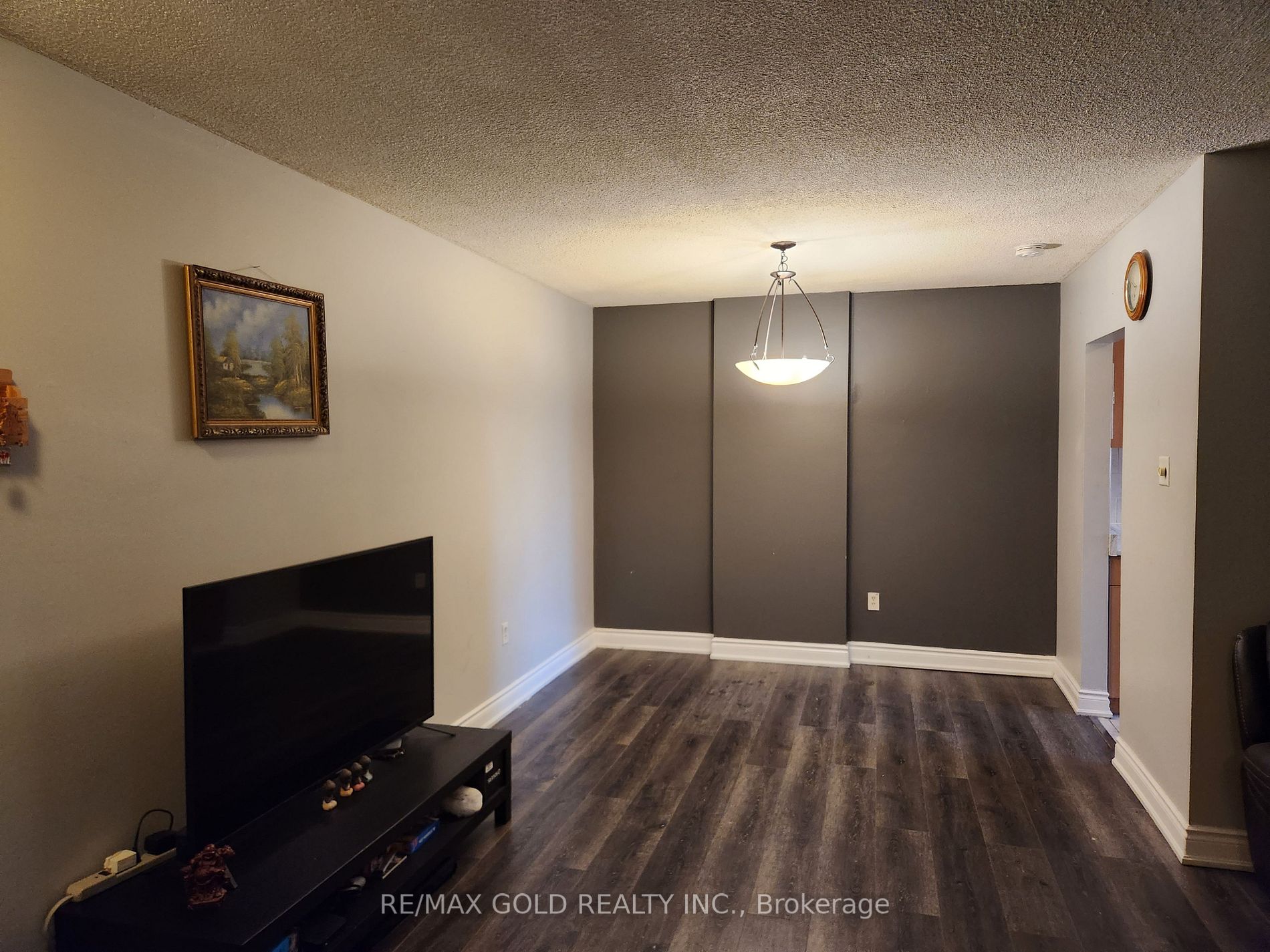 1615 Bloor St E, #210