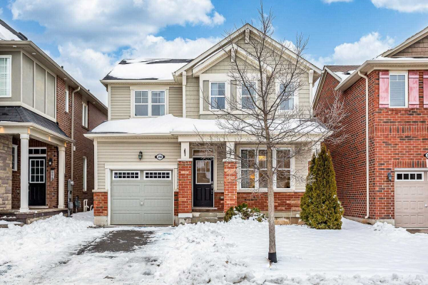 298 Gleave Terr, Milton