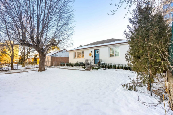 354 Bartos Dr, Oakville