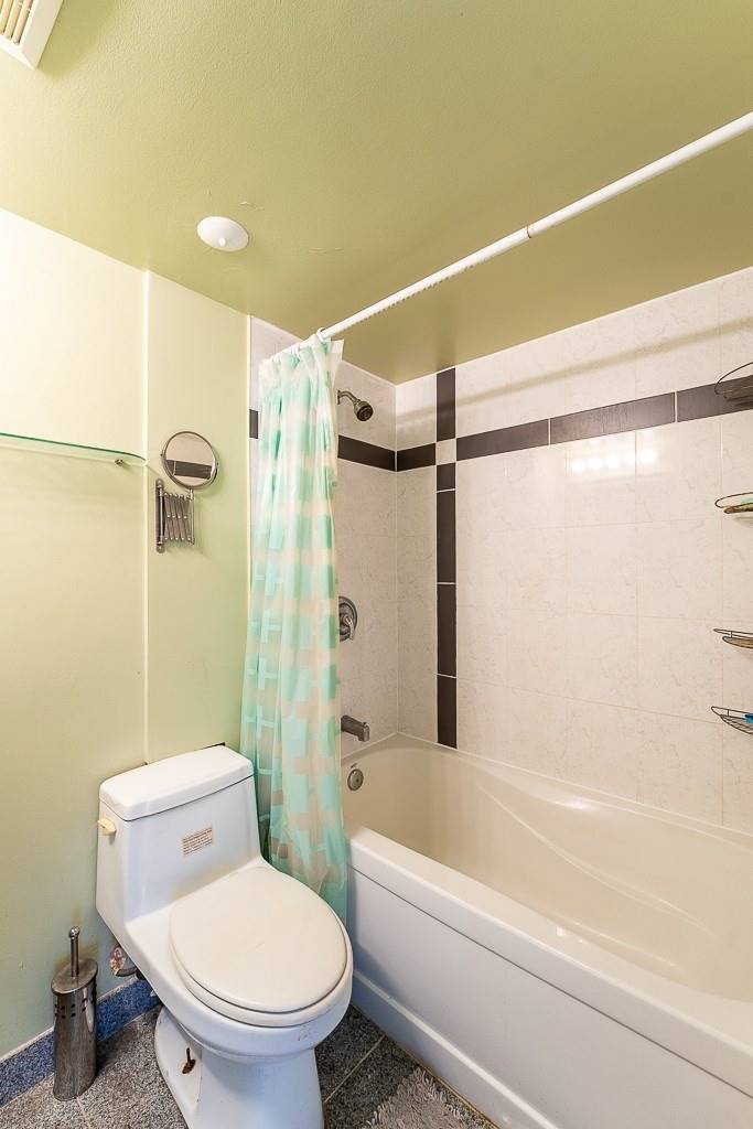 Listing W5937973 - Large Photo # 10