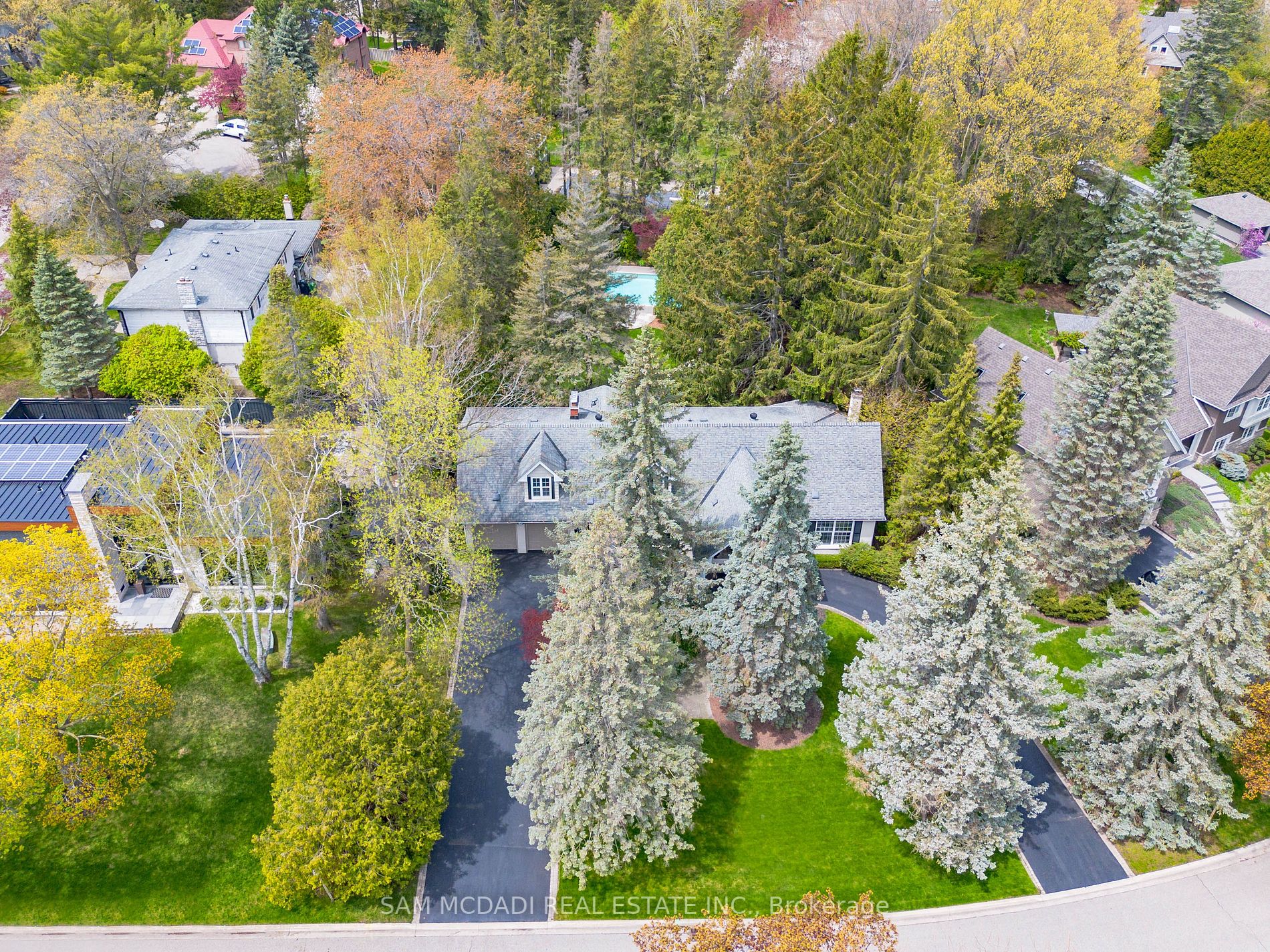 Listing W5938164 - Large Photo # 1