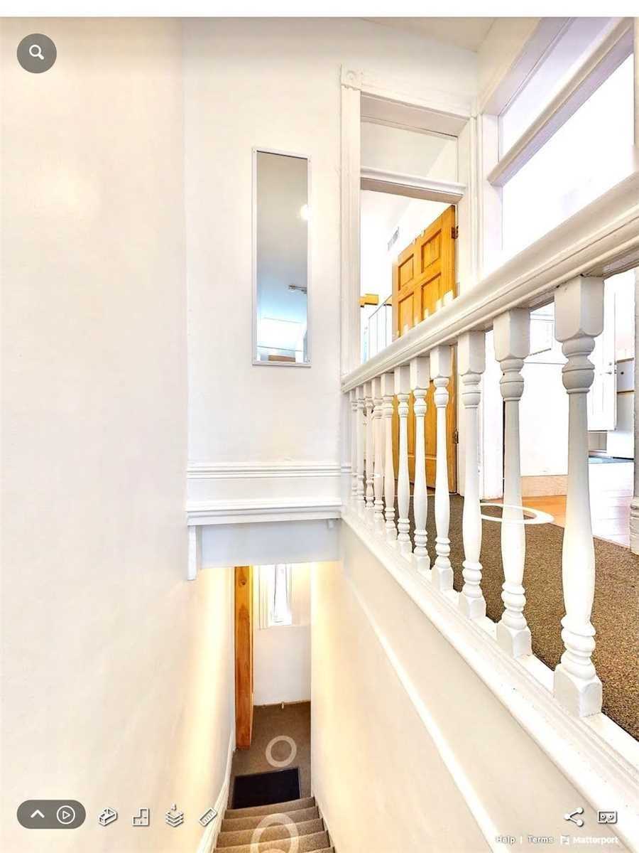 Listing W5938165 - Large Photo # 9