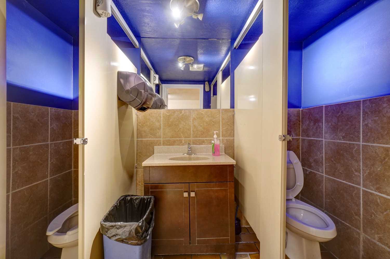 Listing W5938525 - Large Photo # 19
