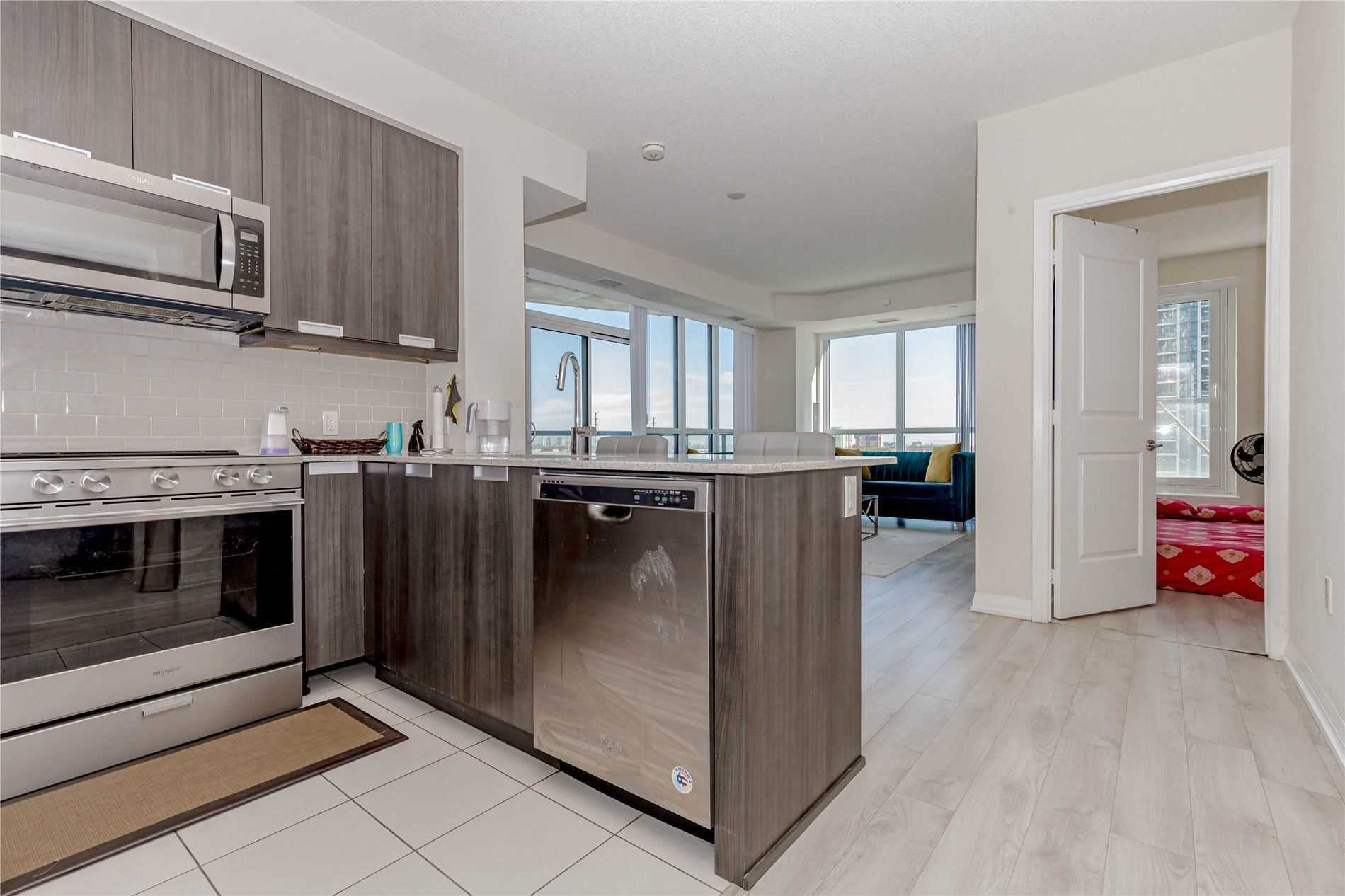 35 Watergarden Dr, #413