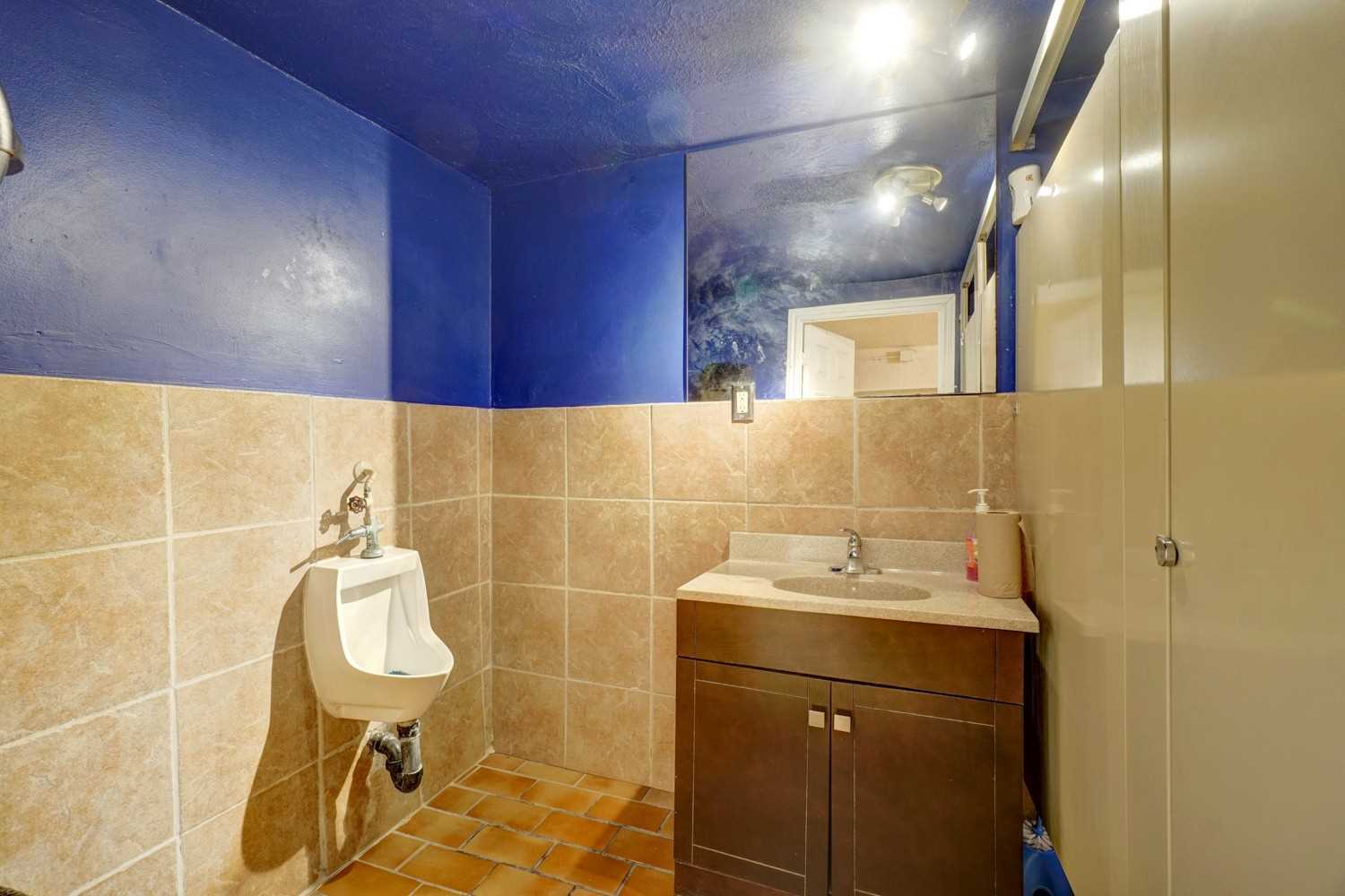 Listing W5938563 - Large Photo # 20