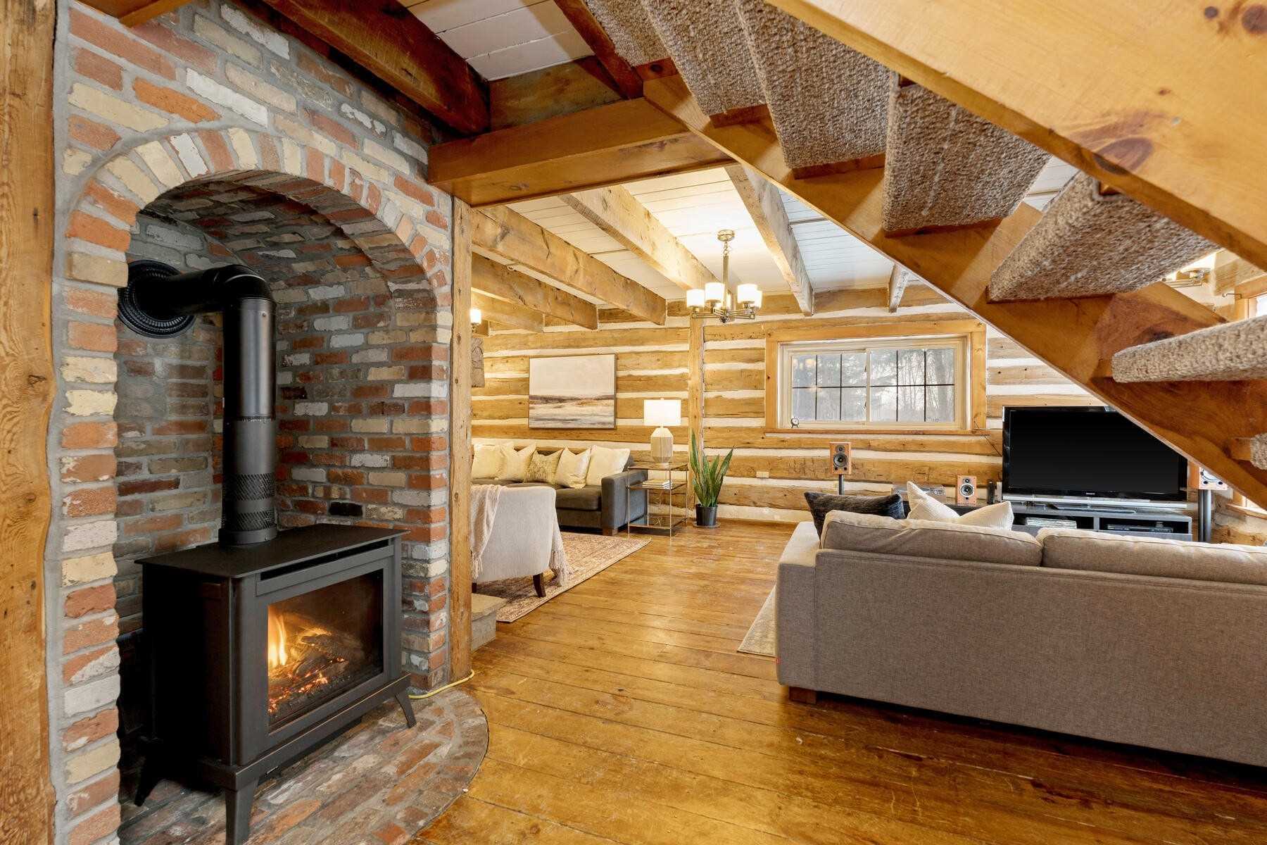 Listing W5938649 - Large Photo # 11
