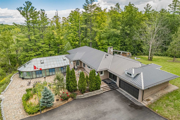 13627 Tenth Line, Halton Hills
