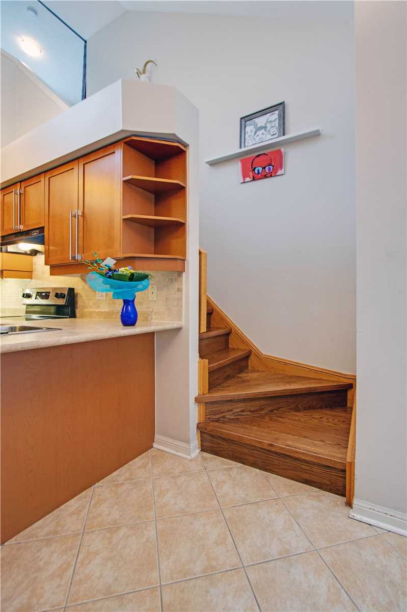 Listing W5938795 - Large Photo # 15