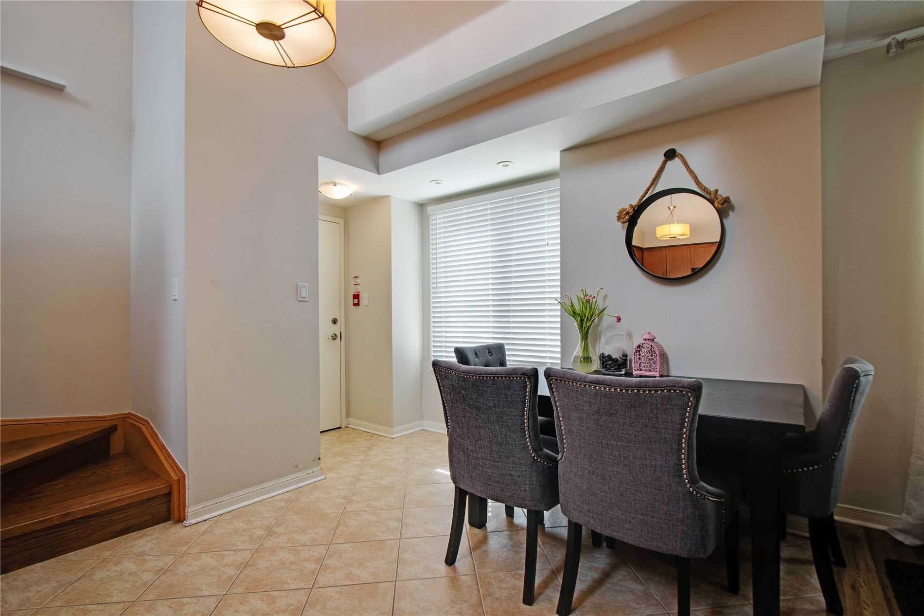 Listing W5938795 - Large Photo # 3
