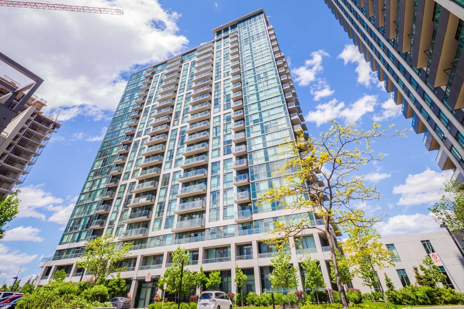 349 Rathburn Rd W, #715