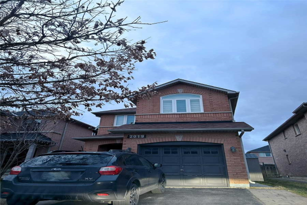 2019 Westmount Dr, Oakville