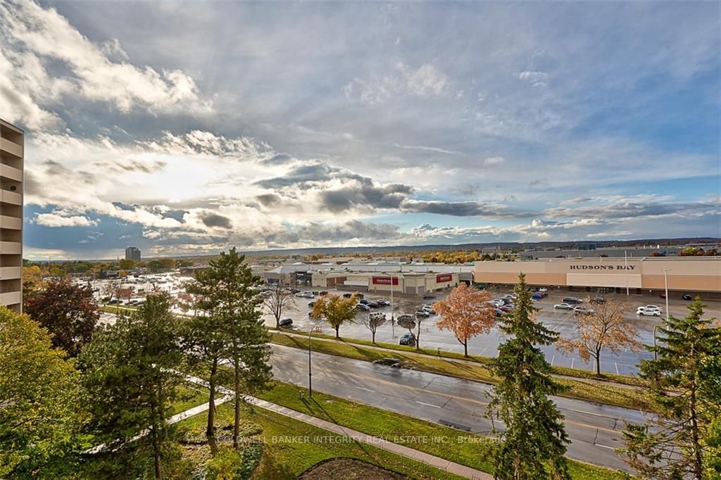 Listing W5939432 - Large Photo # 8