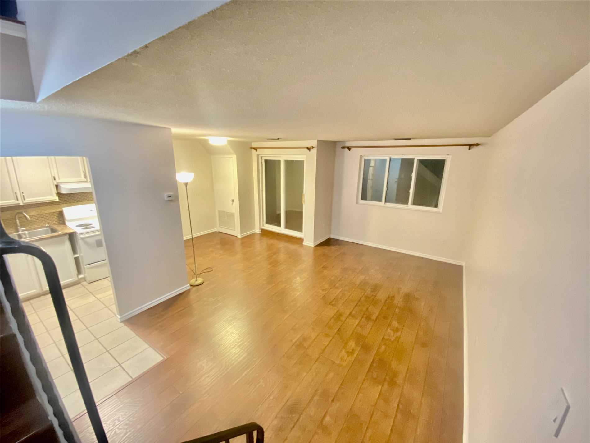 Listing W5939603 - Large Photo # 7