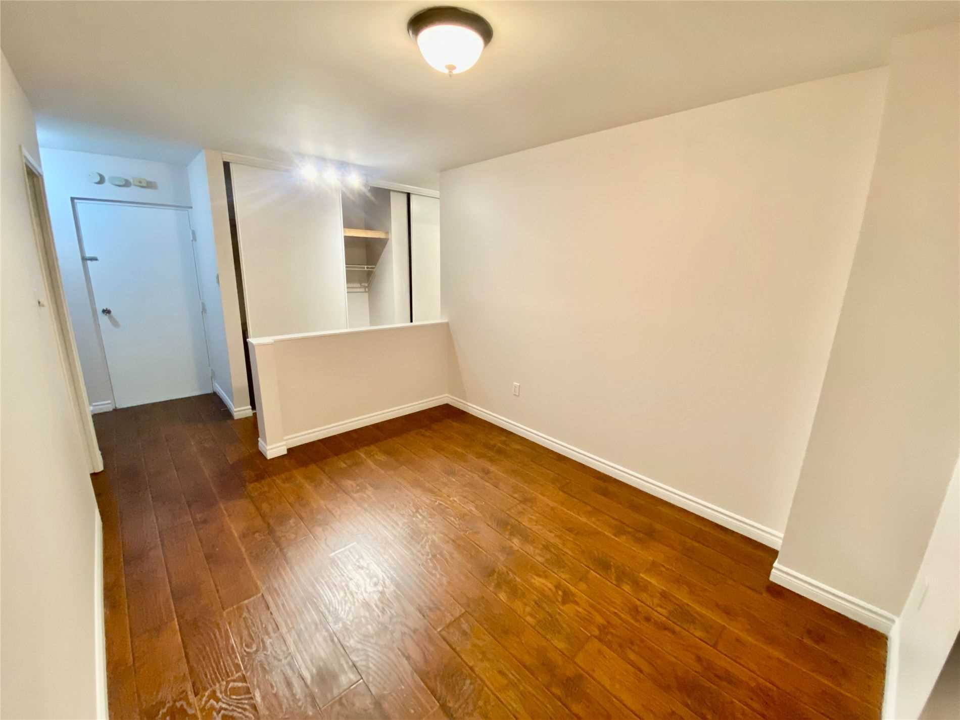 Listing W5939603 - Large Photo # 17
