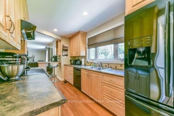 Listing W5939664 - Large Photo # 4