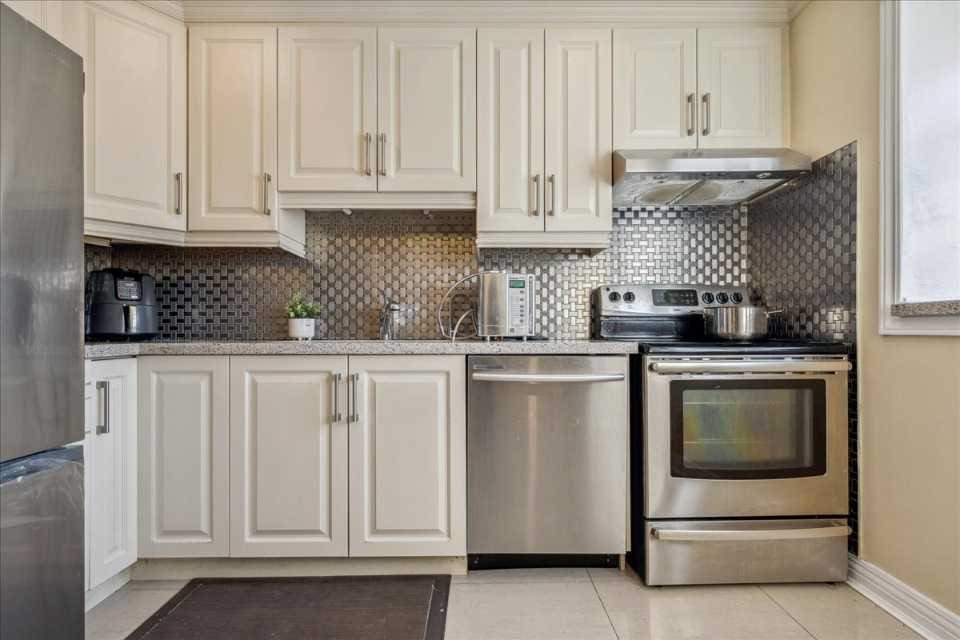 Listing W5939841 - Large Photo # 12