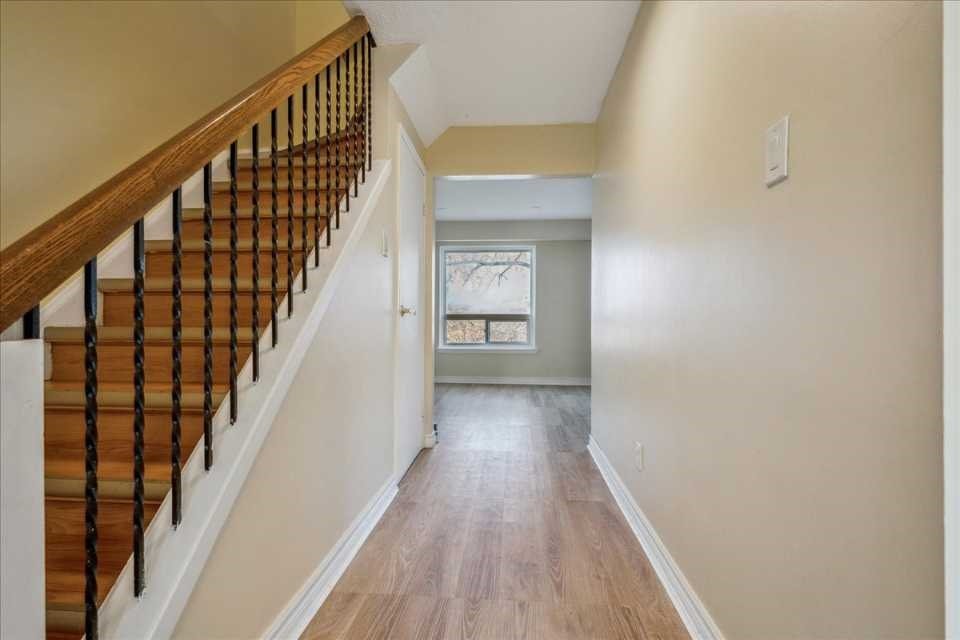 Listing W5939841 - Large Photo # 4
