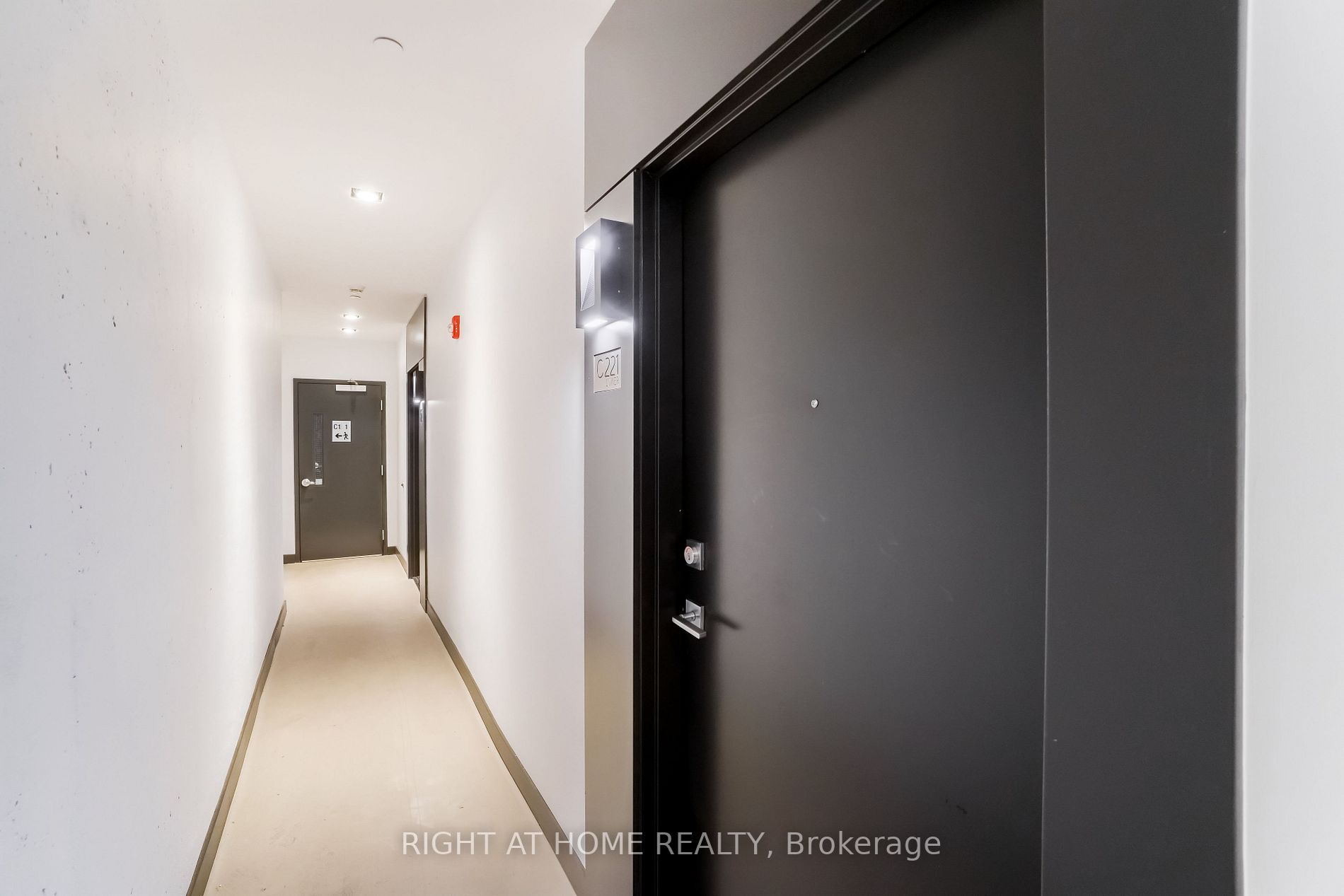 5260 Dundas St, #C221