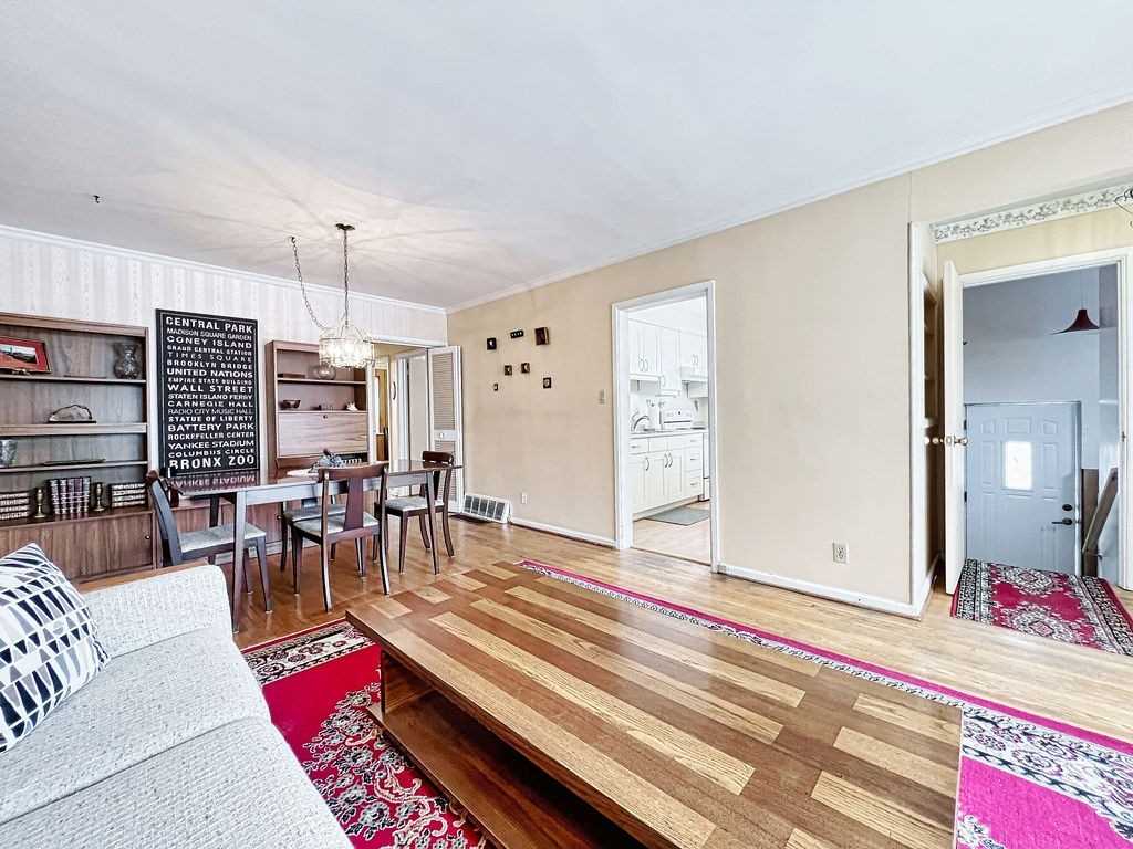 Listing W5940197 - Large Photo # 4