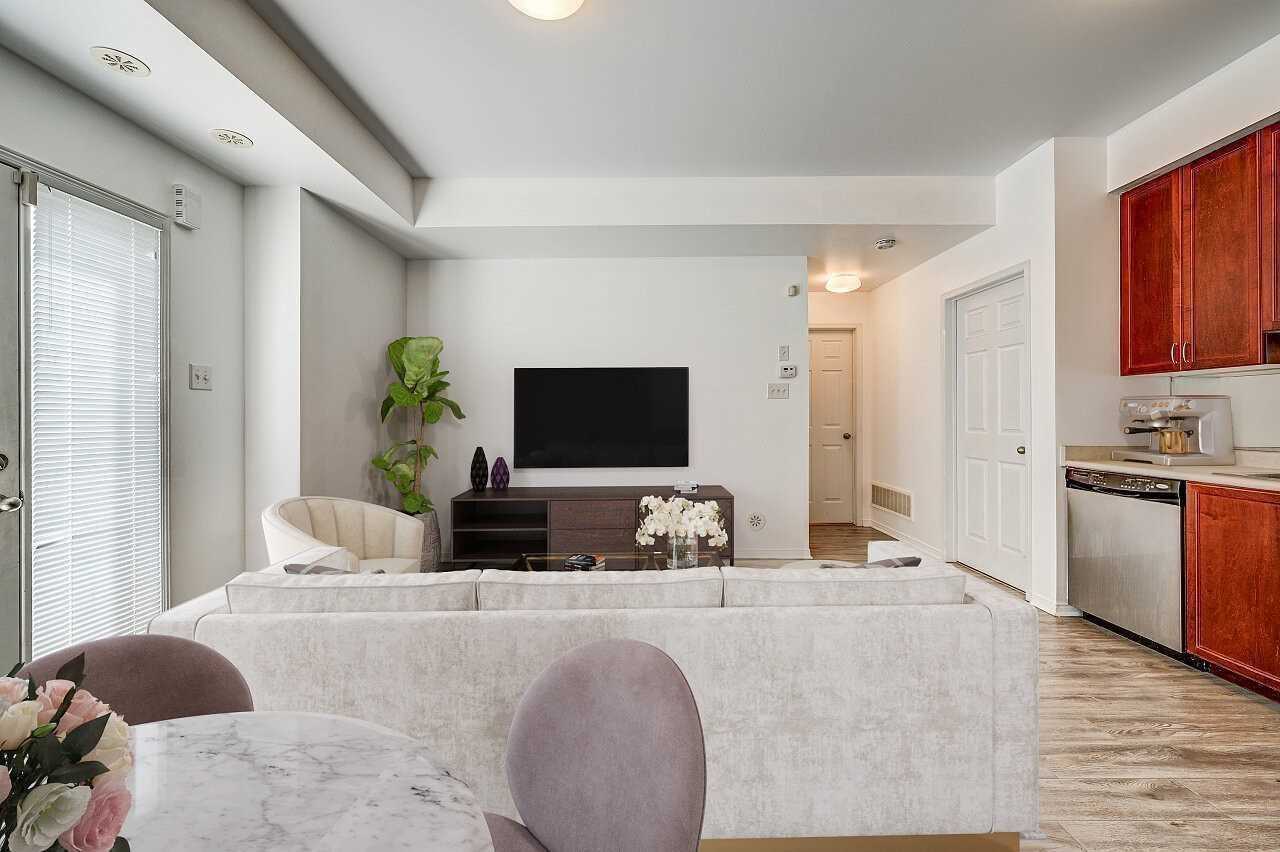 Listing W5940225 - Large Photo # 3