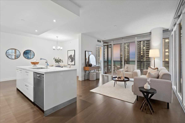 90 Park Lawn Rd, Toronto