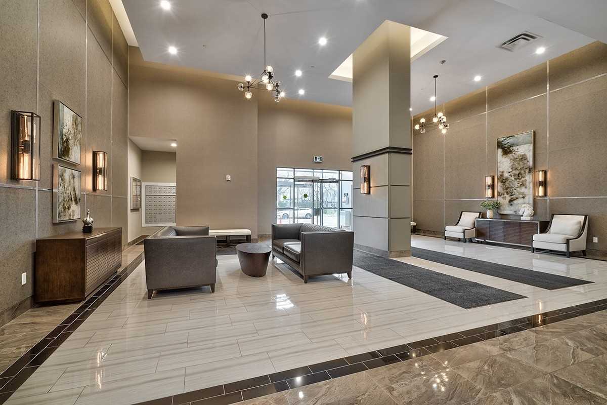 2486 Old Bronte Road, #318