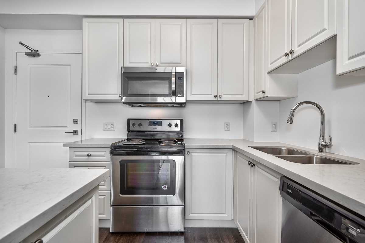 2486 Old Bronte Road, #318