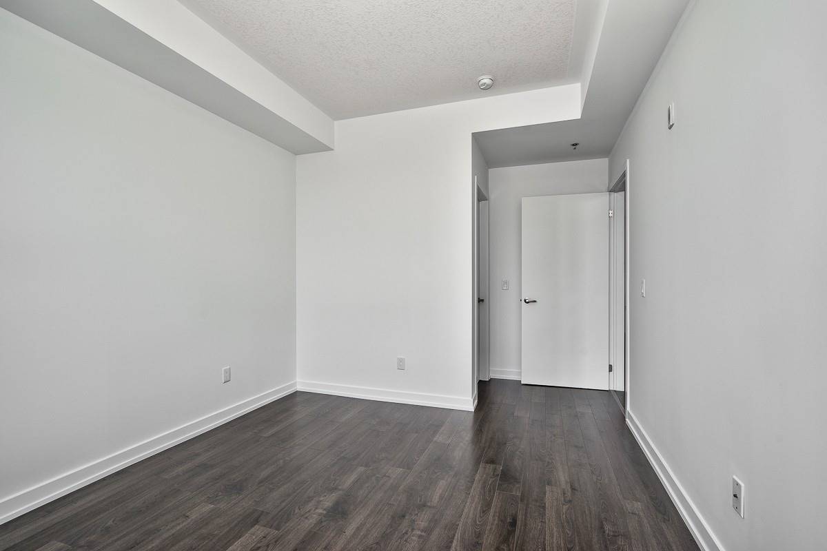 2486 Old Bronte Road, #318