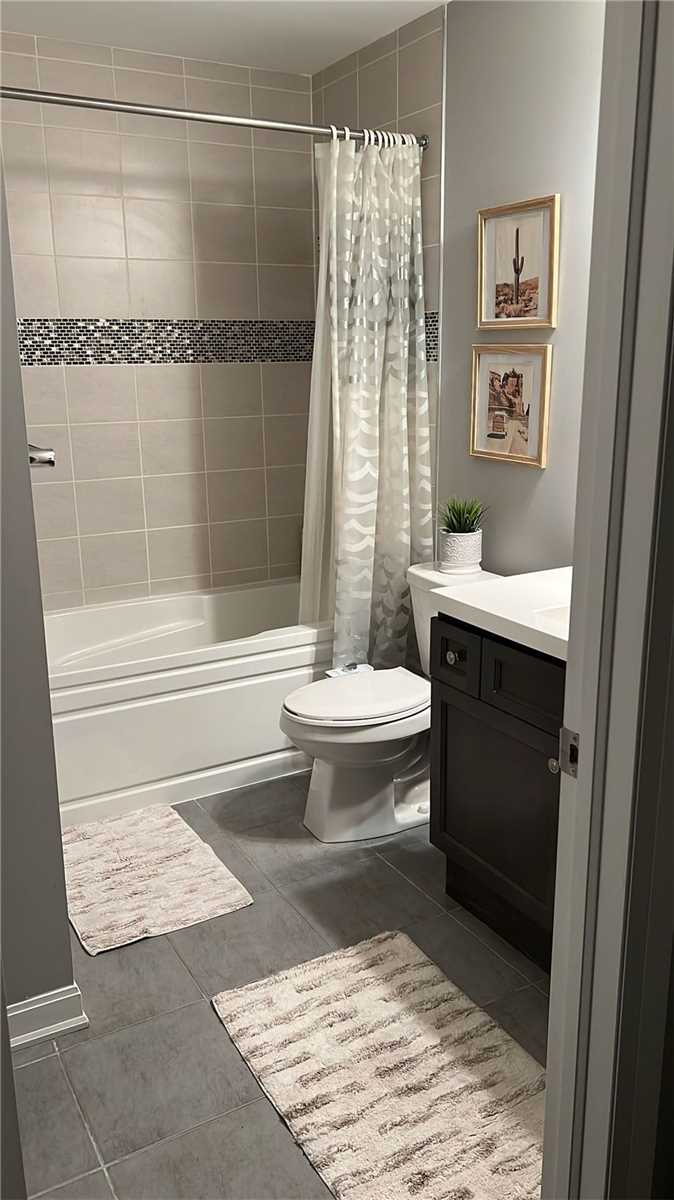 3028 Creekshore Common, #205