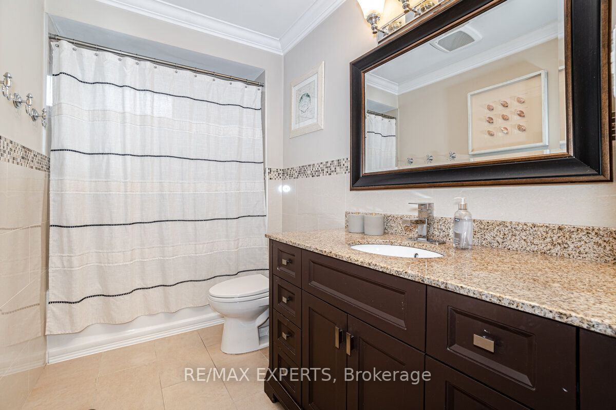 1050 Shawnmarr Rd, #49