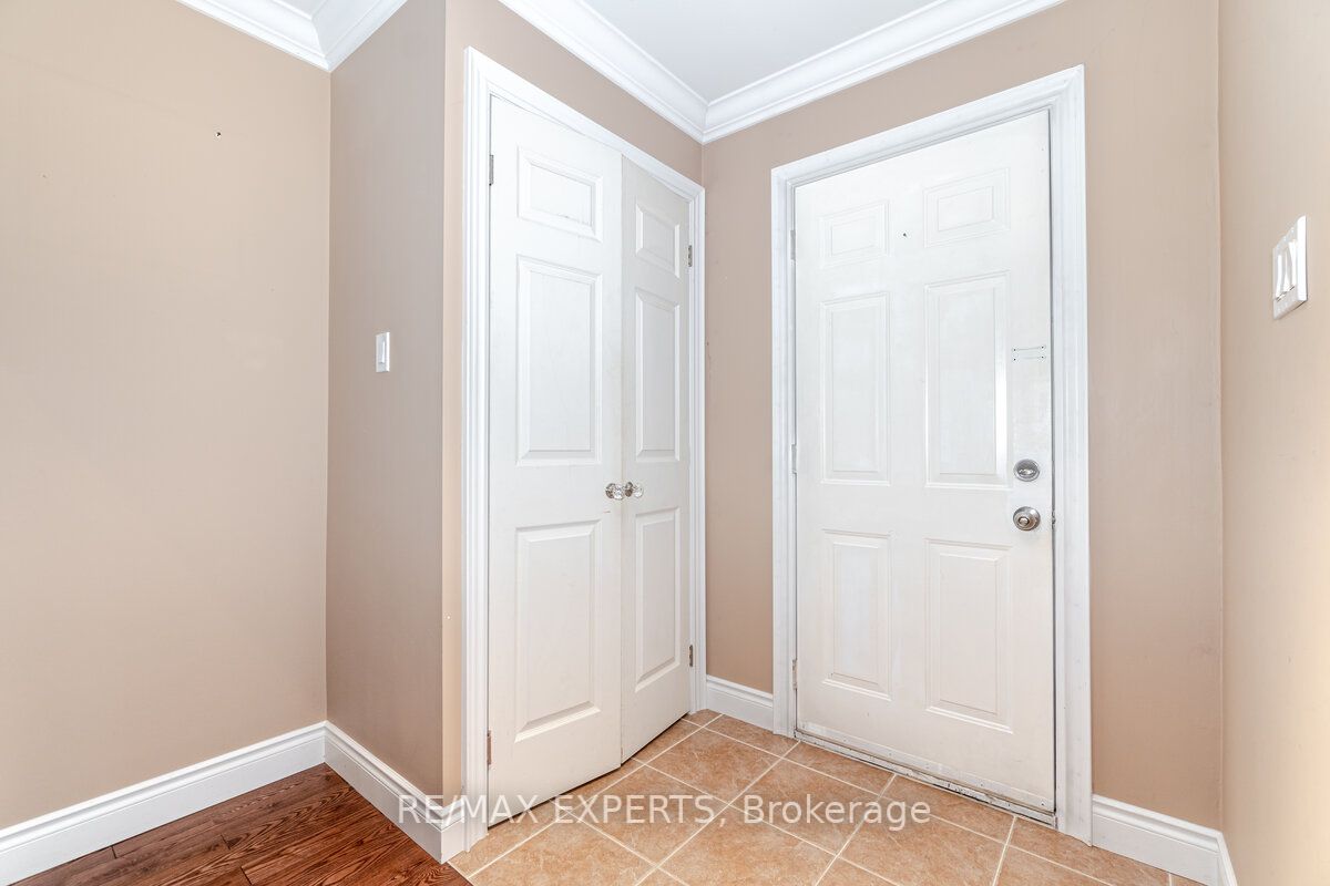 1050 Shawnmarr Rd, #49