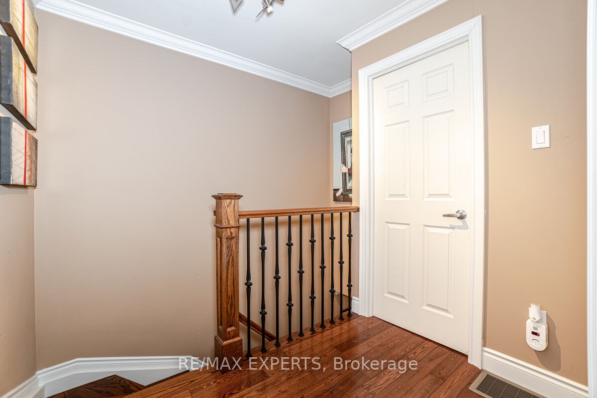 1050 Shawnmarr Rd, #49