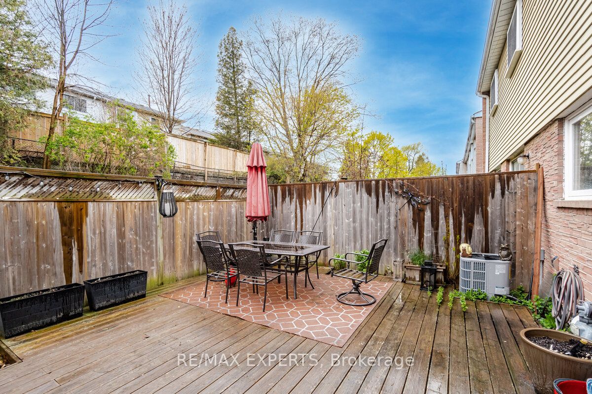 1050 Shawnmarr Rd, #49