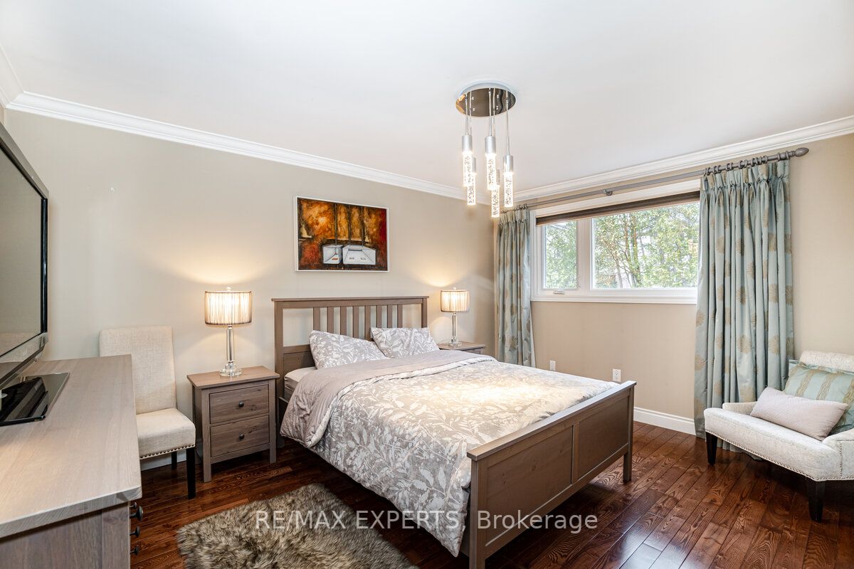 1050 Shawnmarr Rd, #49