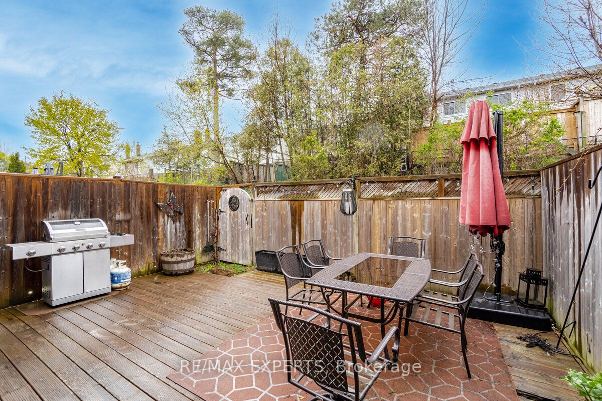 1050 Shawnmarr Rd, #49
