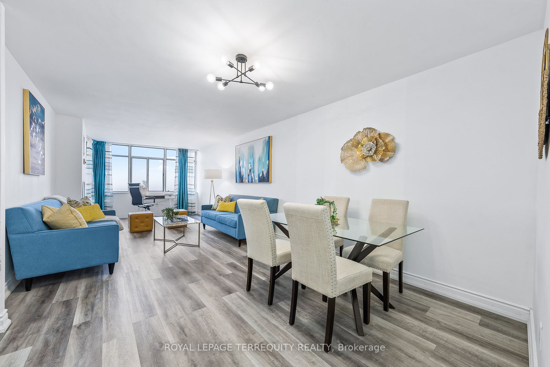 Listing W5941032 - Large Photo # 4