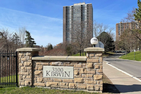 3100 Kirwin Ave, Mississauga