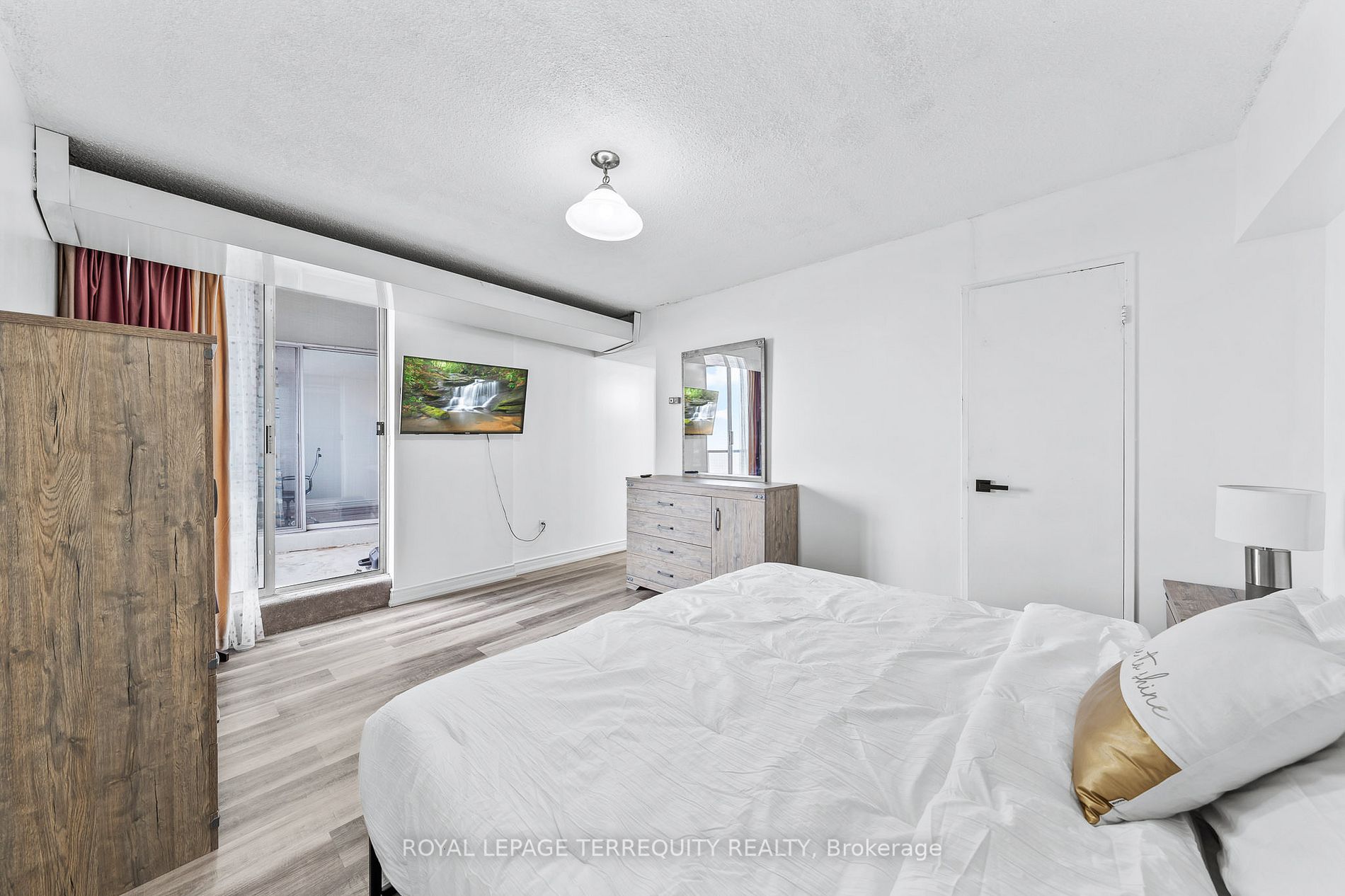 Listing W5941032 - Large Photo # 25