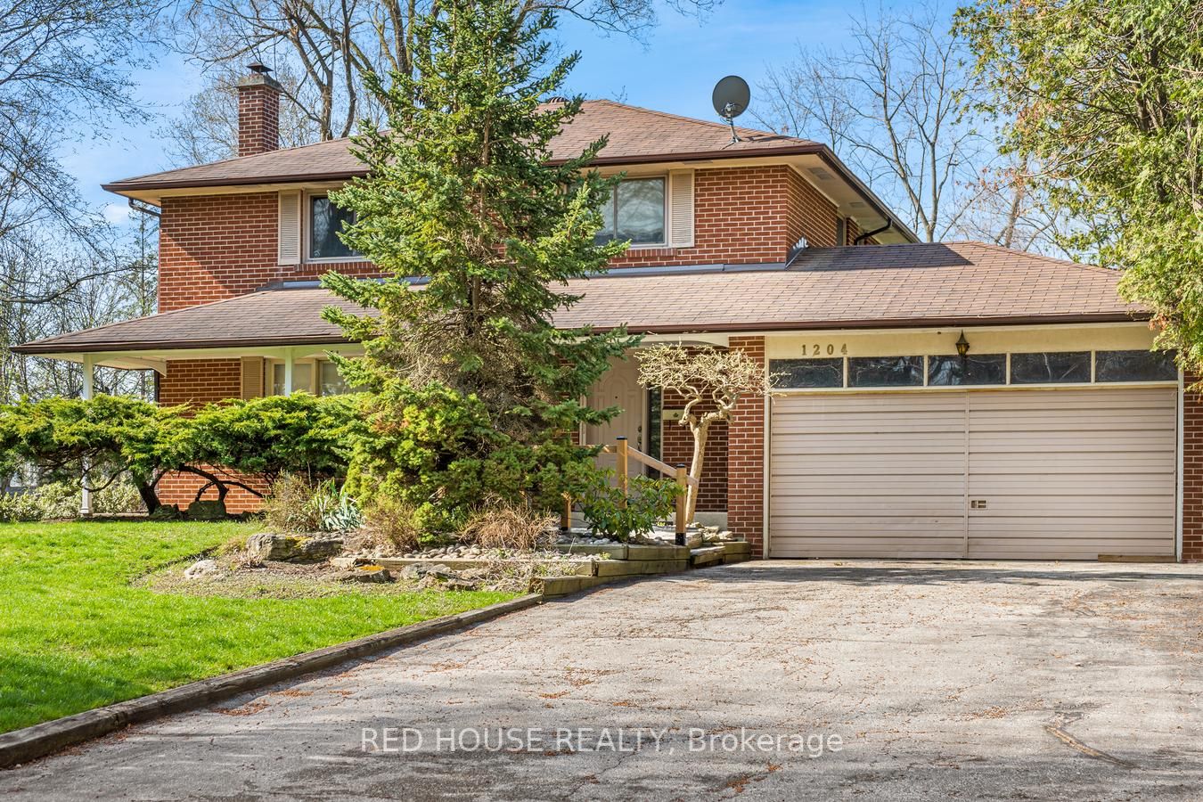Listing W5941192 - Large Photo # 2