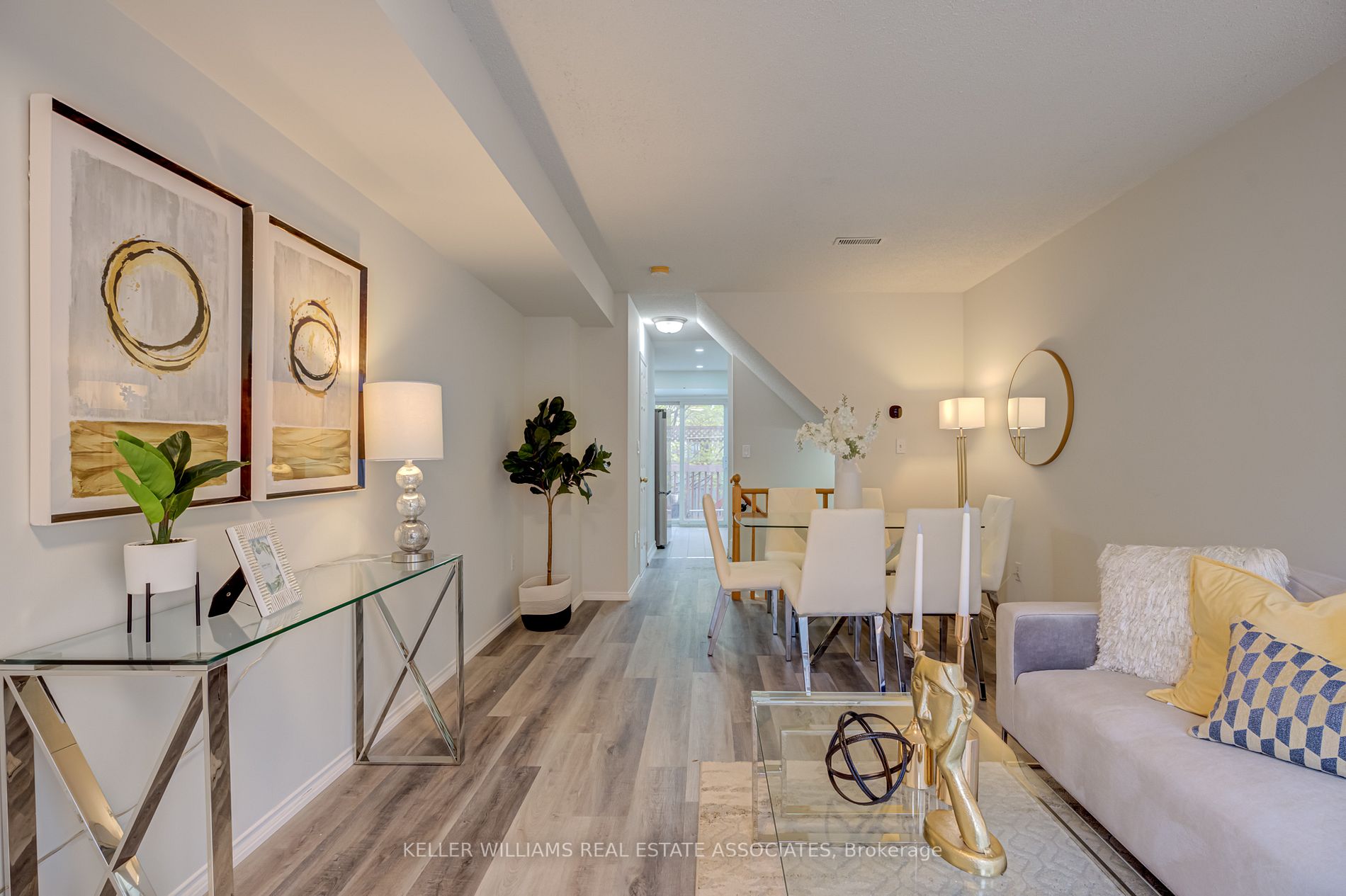 75 Strathaven Dr, #35
